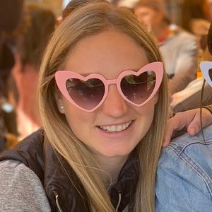 Meet your Posher, Ali